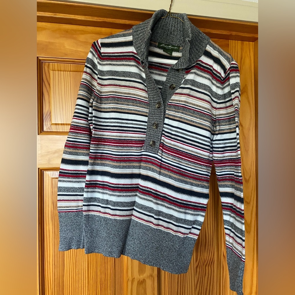Eddie Bauer Sweater size small